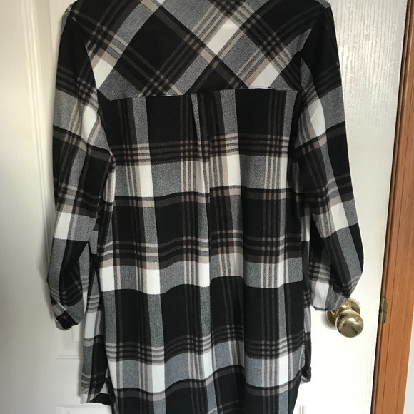 Black & White Flannel - Picture 2 of 2